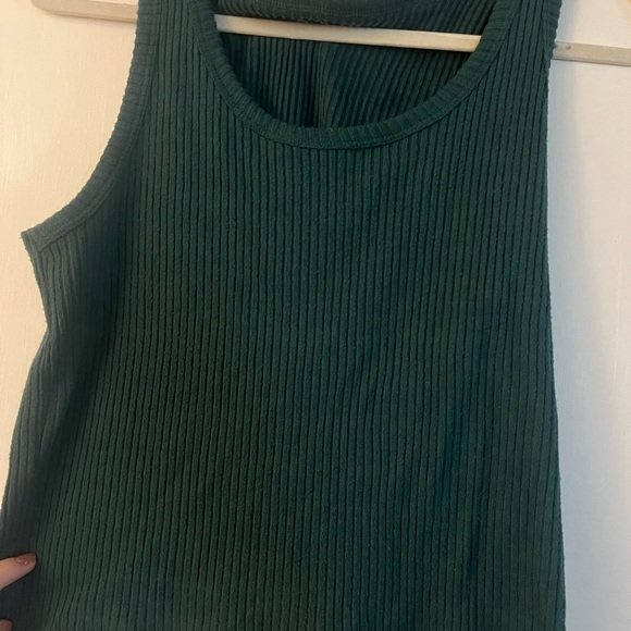 NWOT dark green American Eagle tank top - Picture 3 of 4